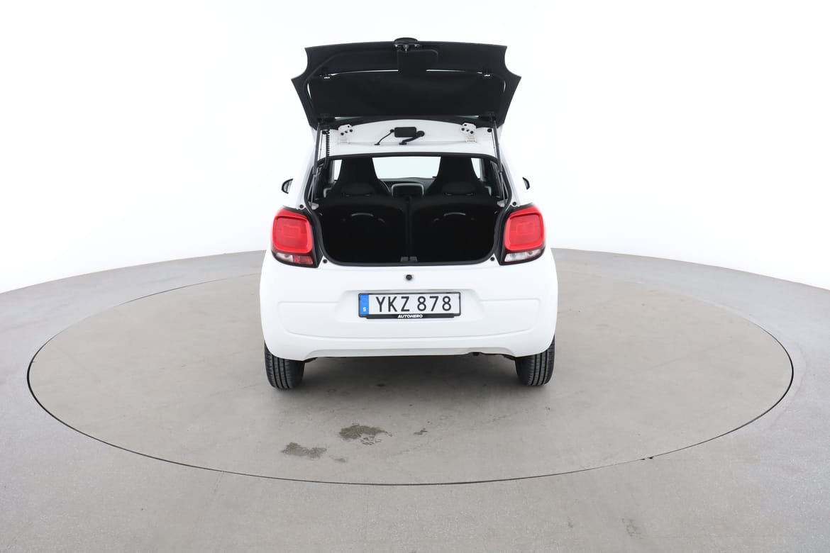 Vehicle Image 15
