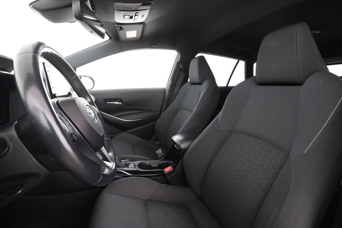 Vehicle Image 11