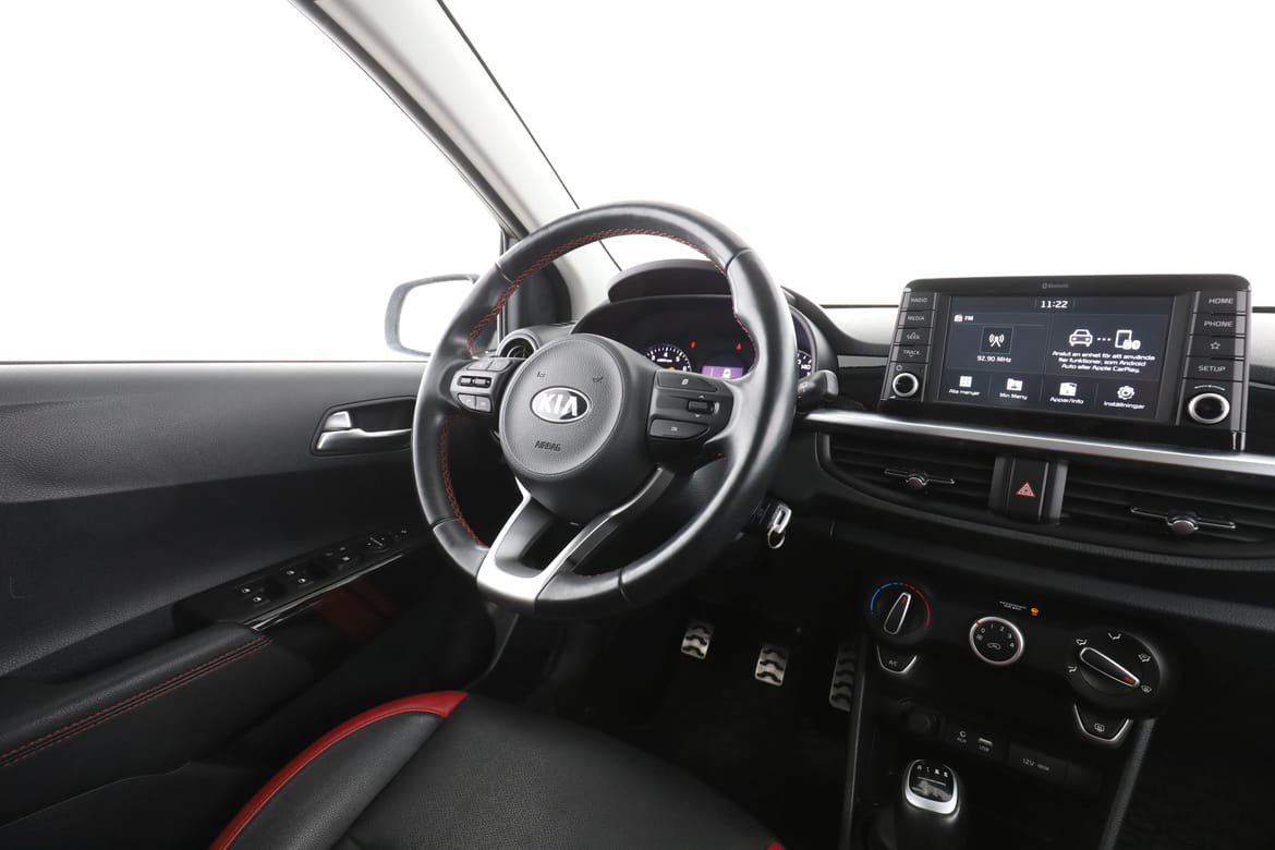 Vehicle Image 14
