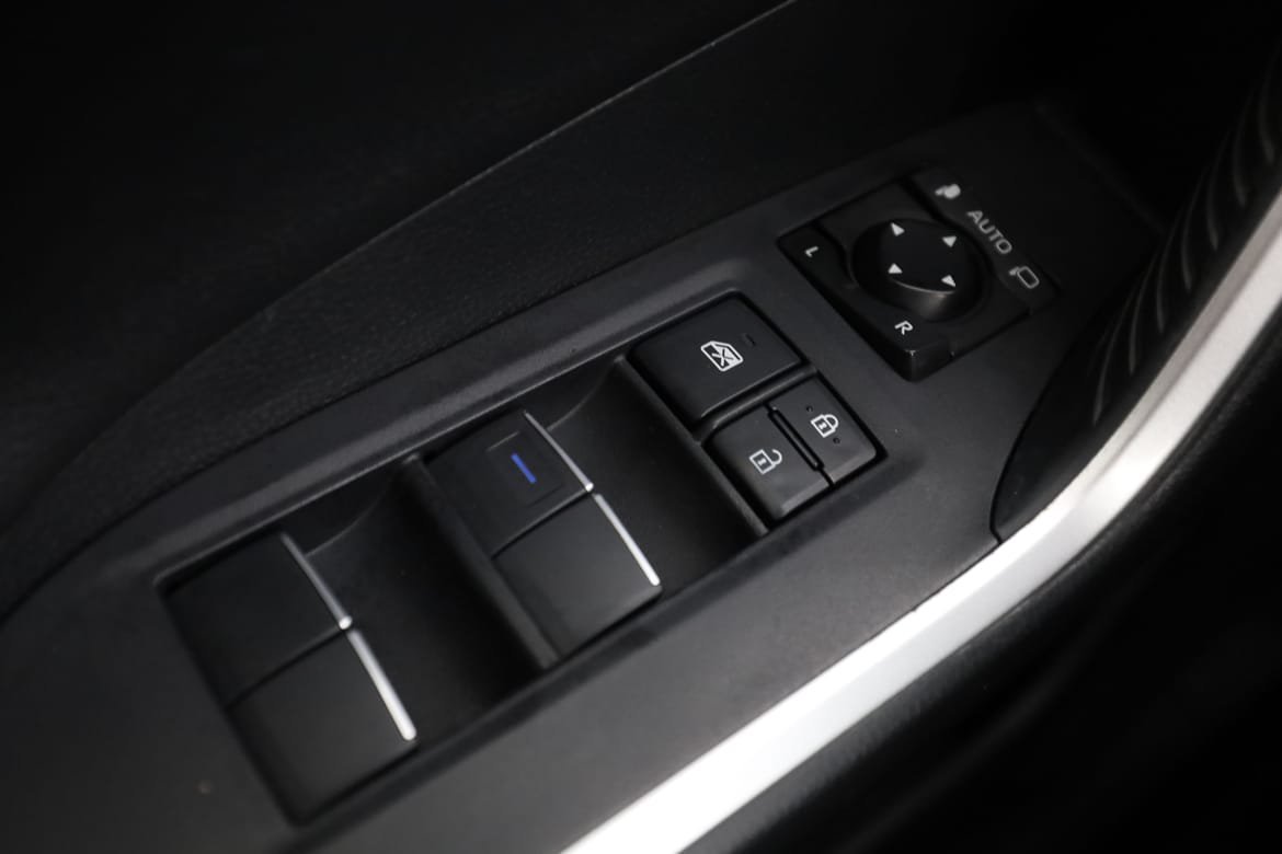 Vehicle Image 33