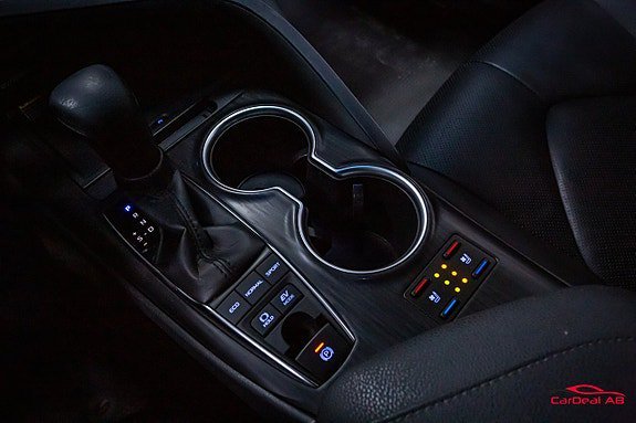 Vehicle Image 26