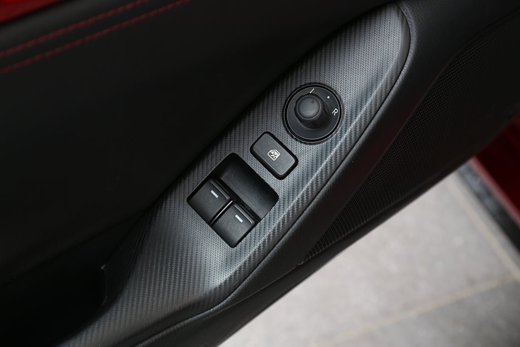 Vehicle Image 21