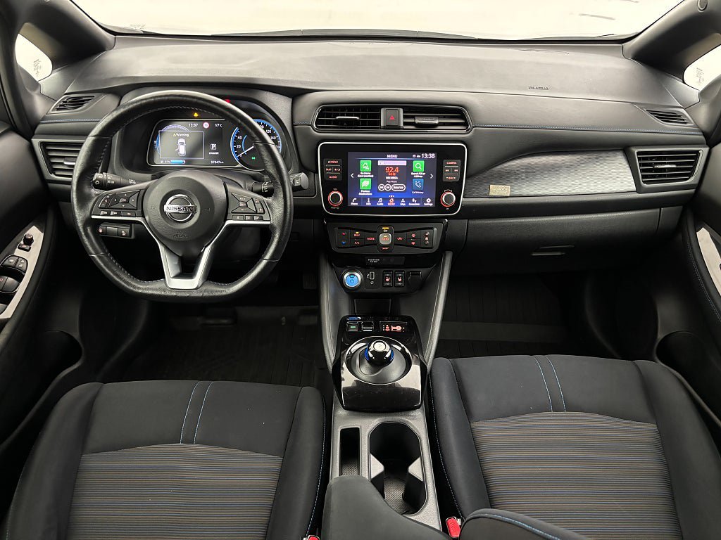 Vehicle Image 18