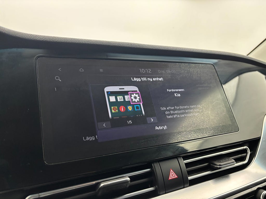 Vehicle Image 22