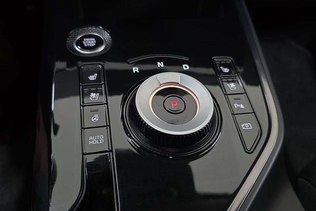 Vehicle Image 22