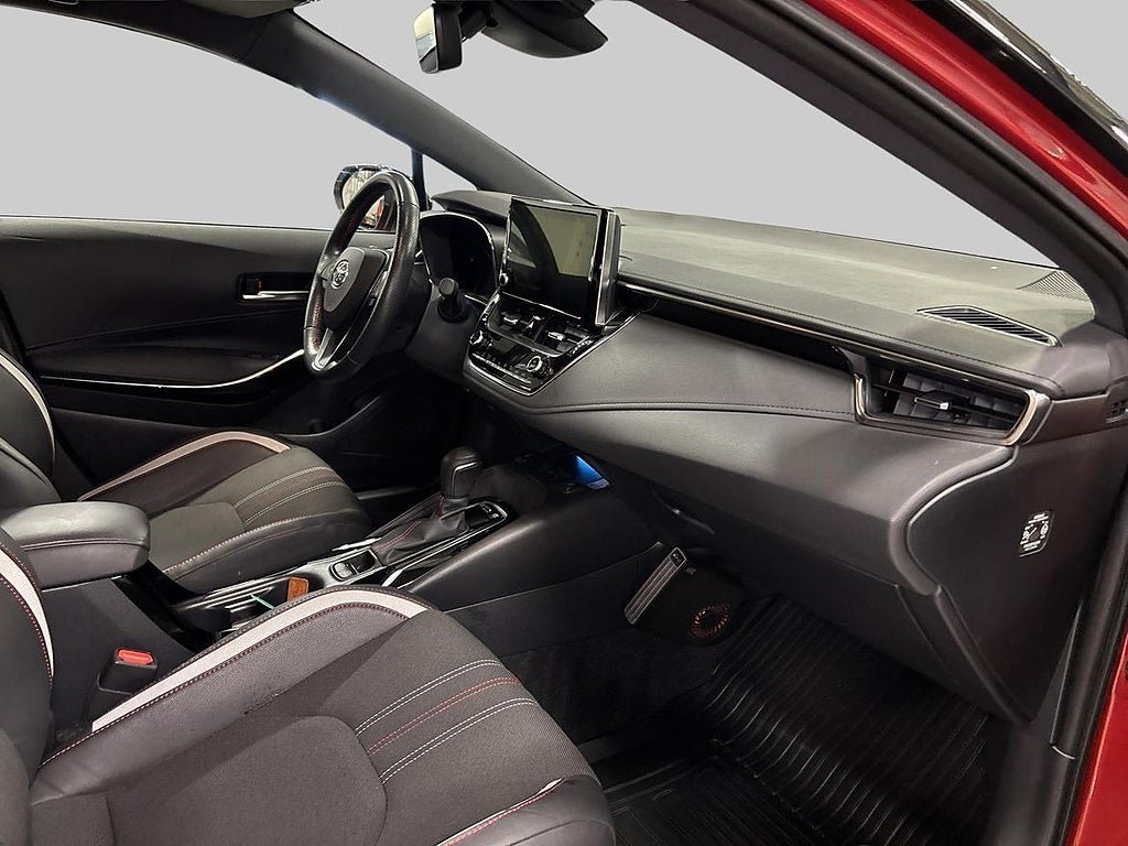 Vehicle Image 10
