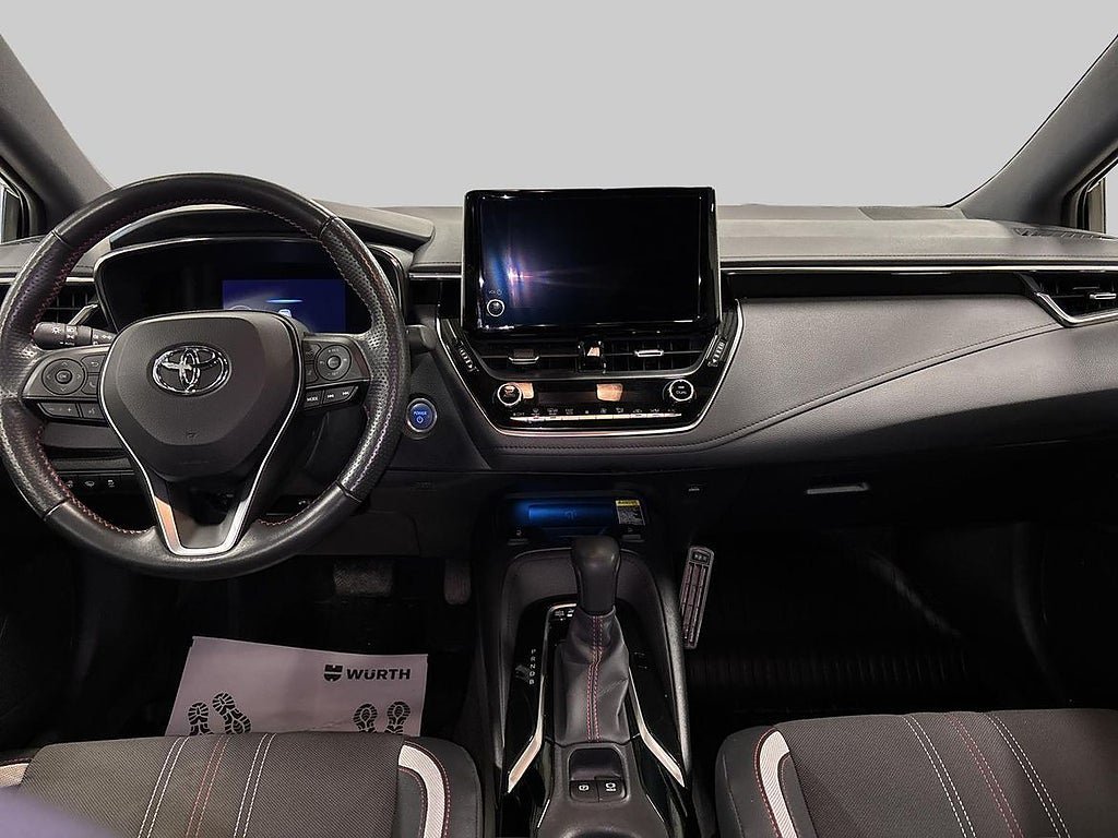 Vehicle Image 12