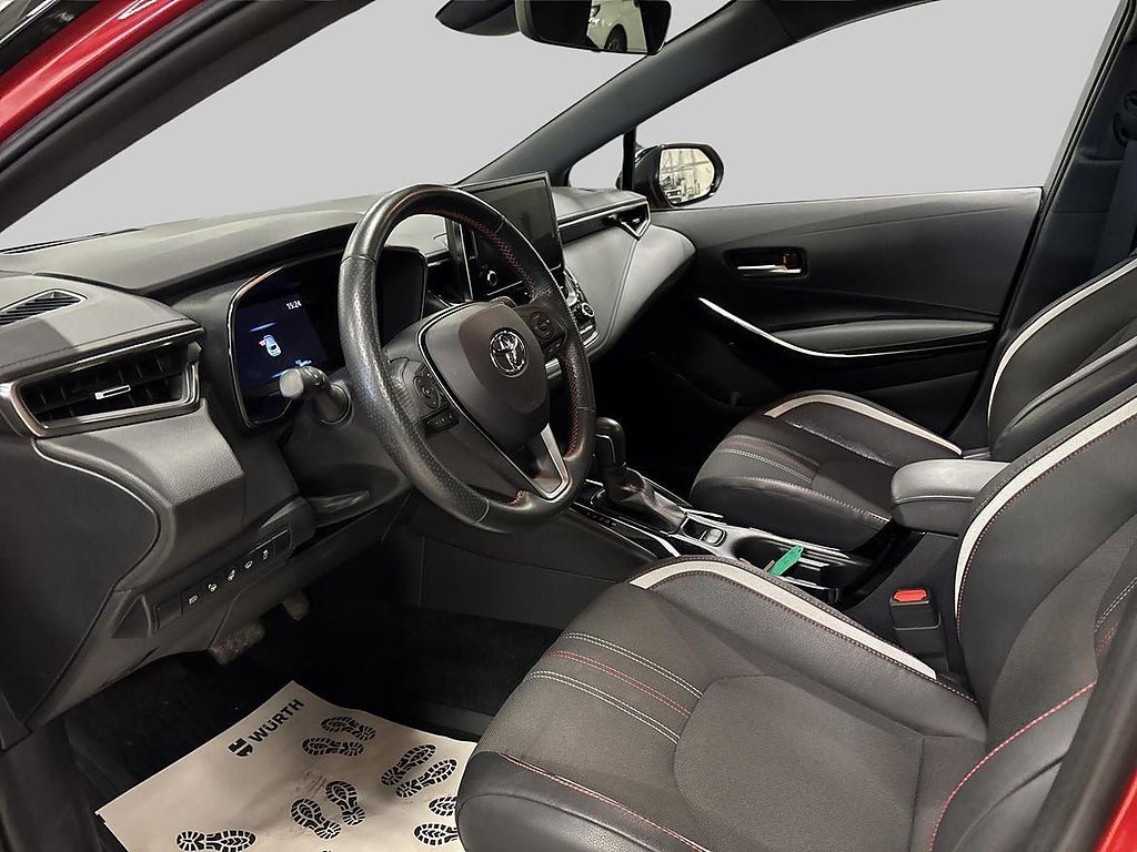 Vehicle Image 14