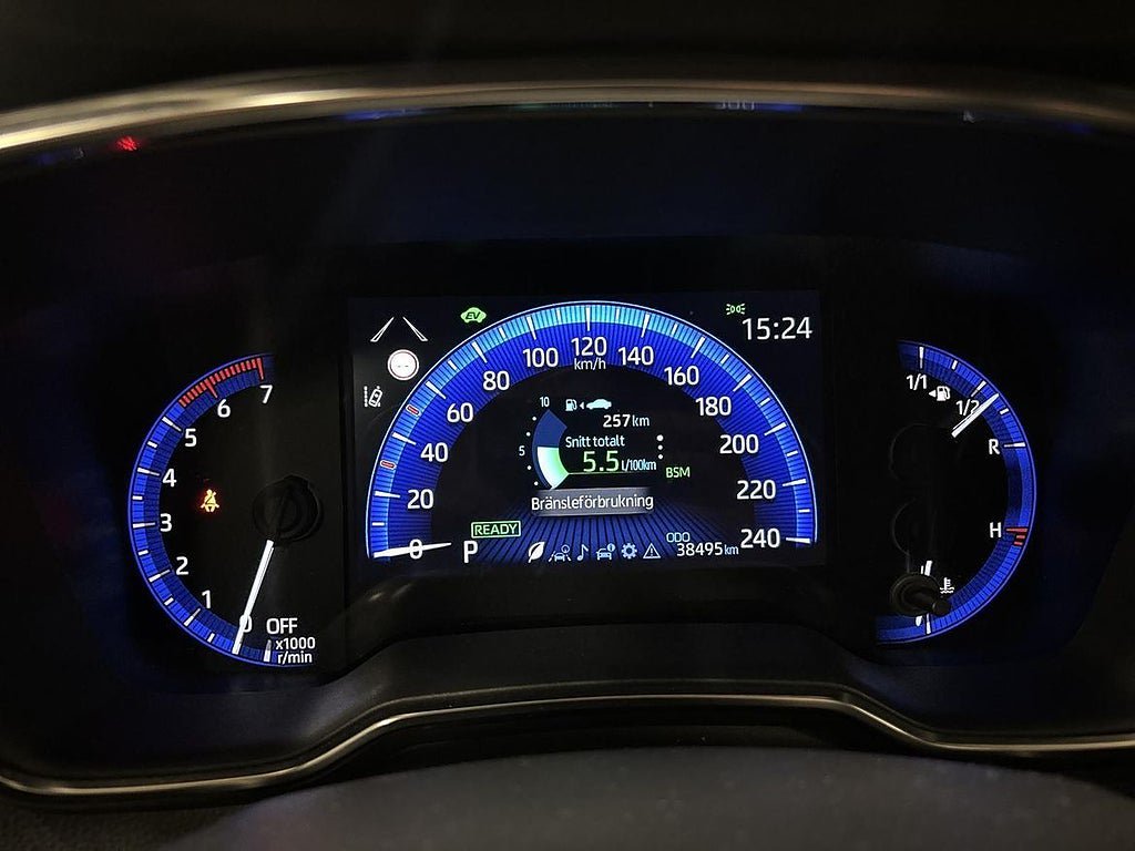 Vehicle Image 15