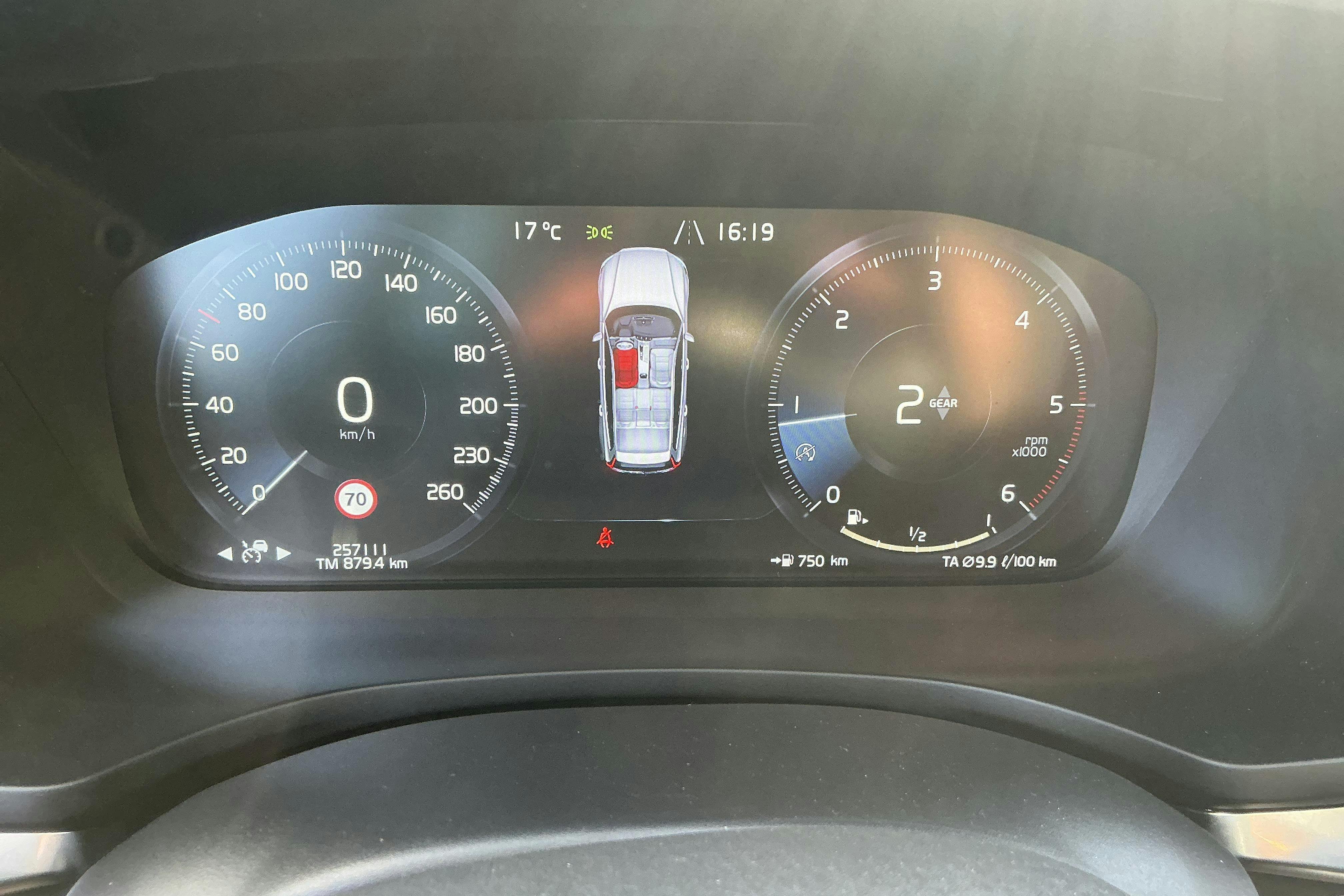 Vehicle Image 10