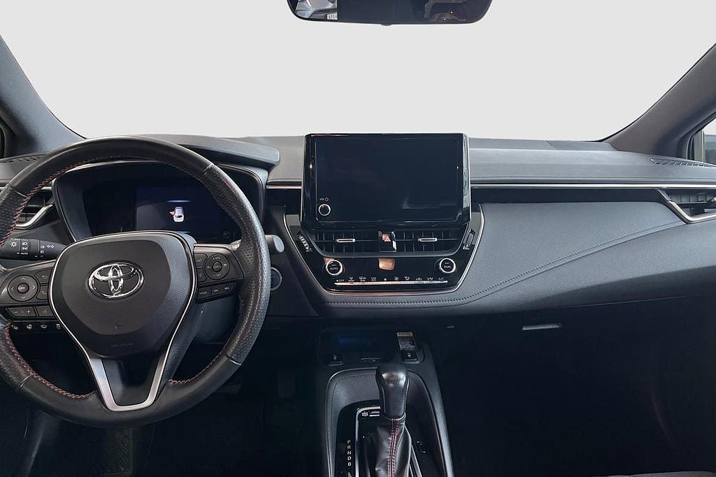 Vehicle Image 11
