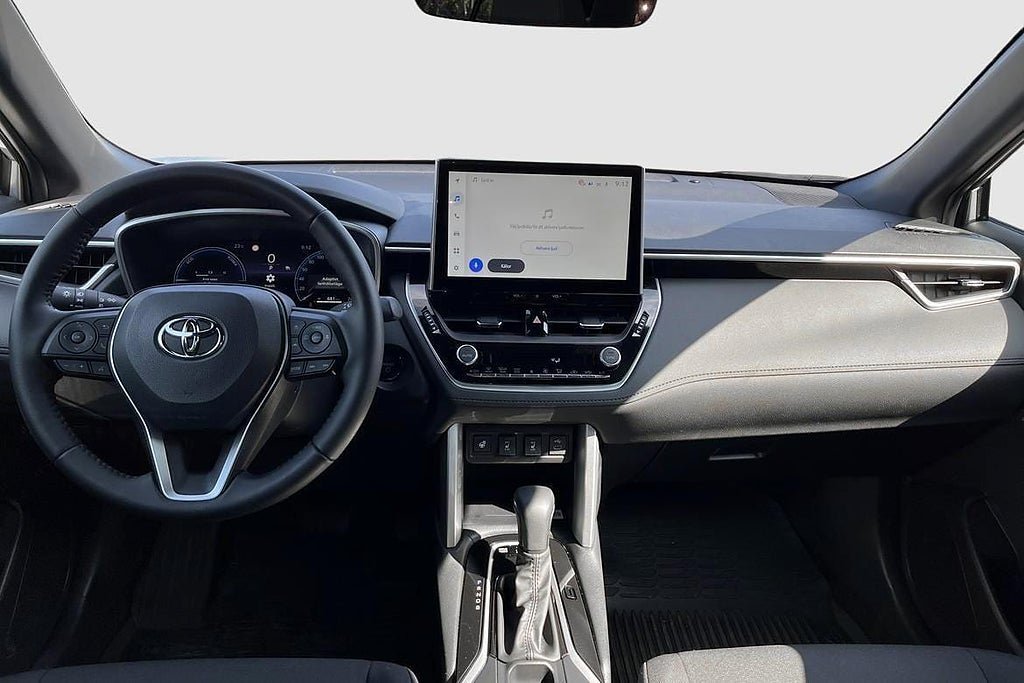 Vehicle Image 10