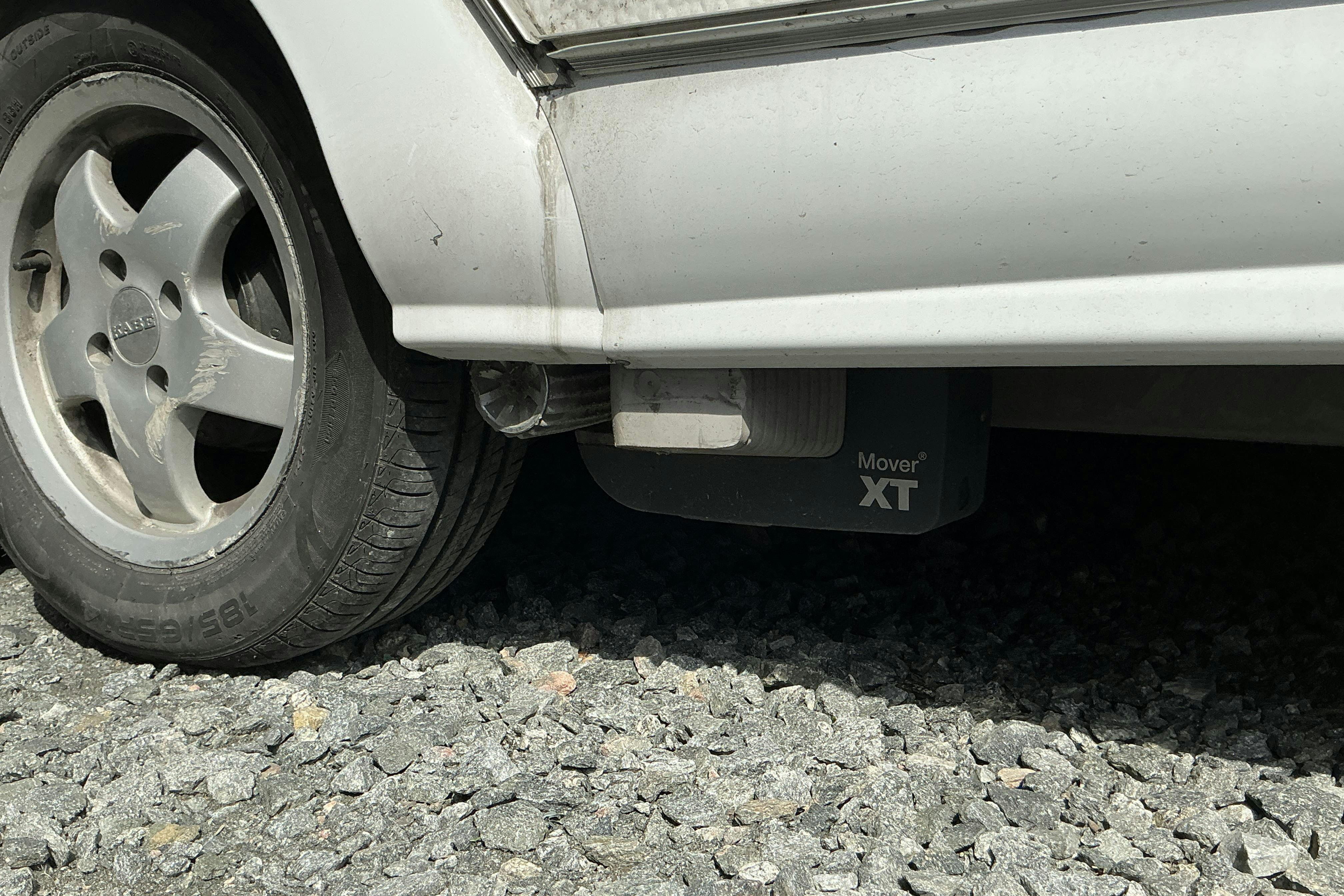 Vehicle Image 24
