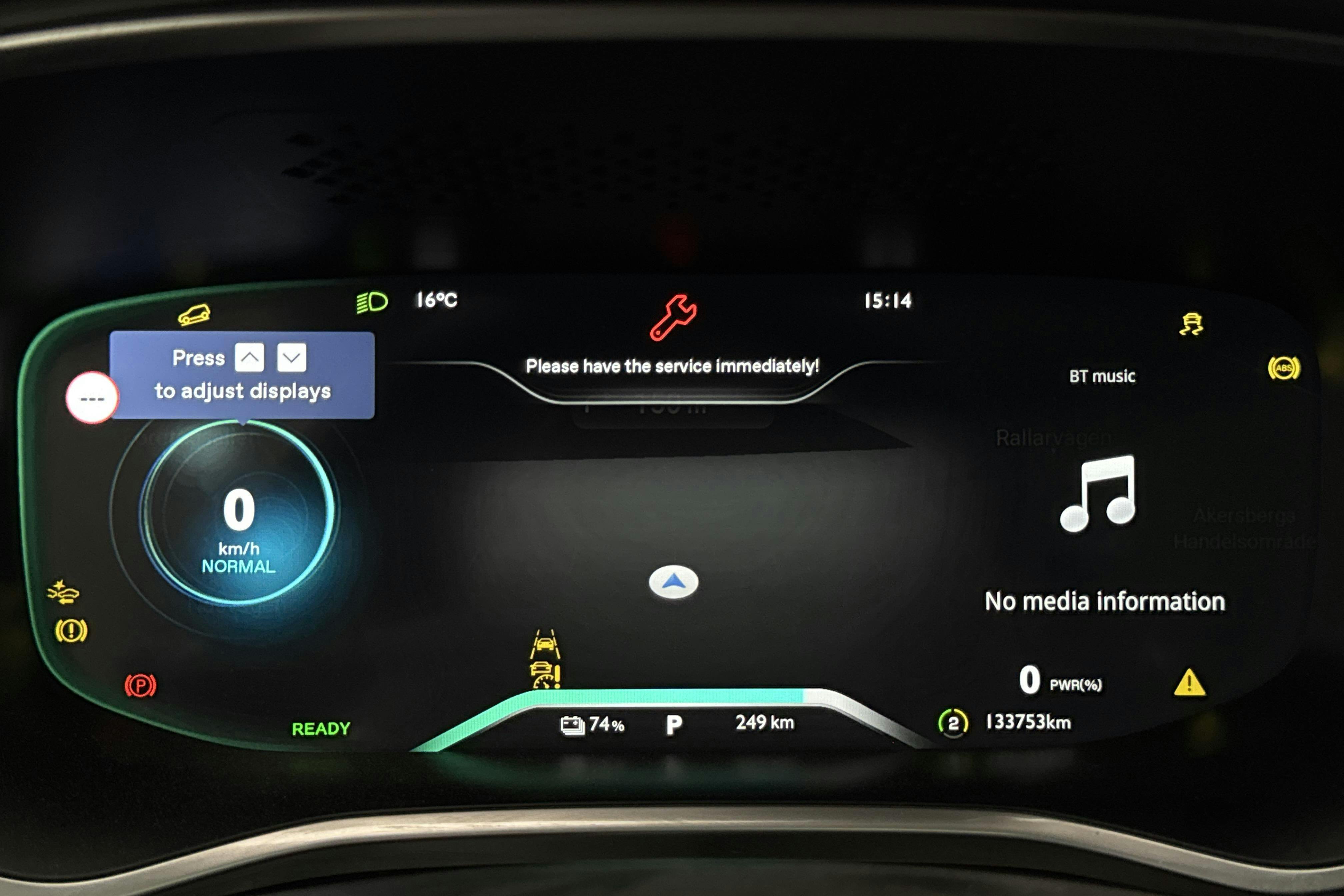 Vehicle Image 10