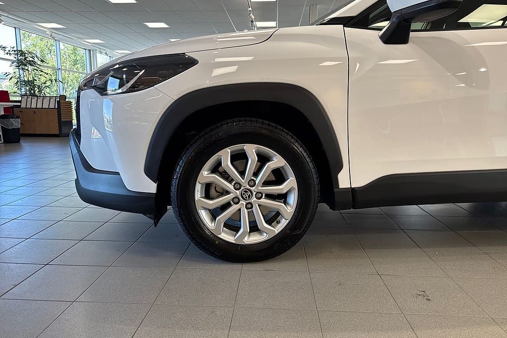 Vehicle Image 17