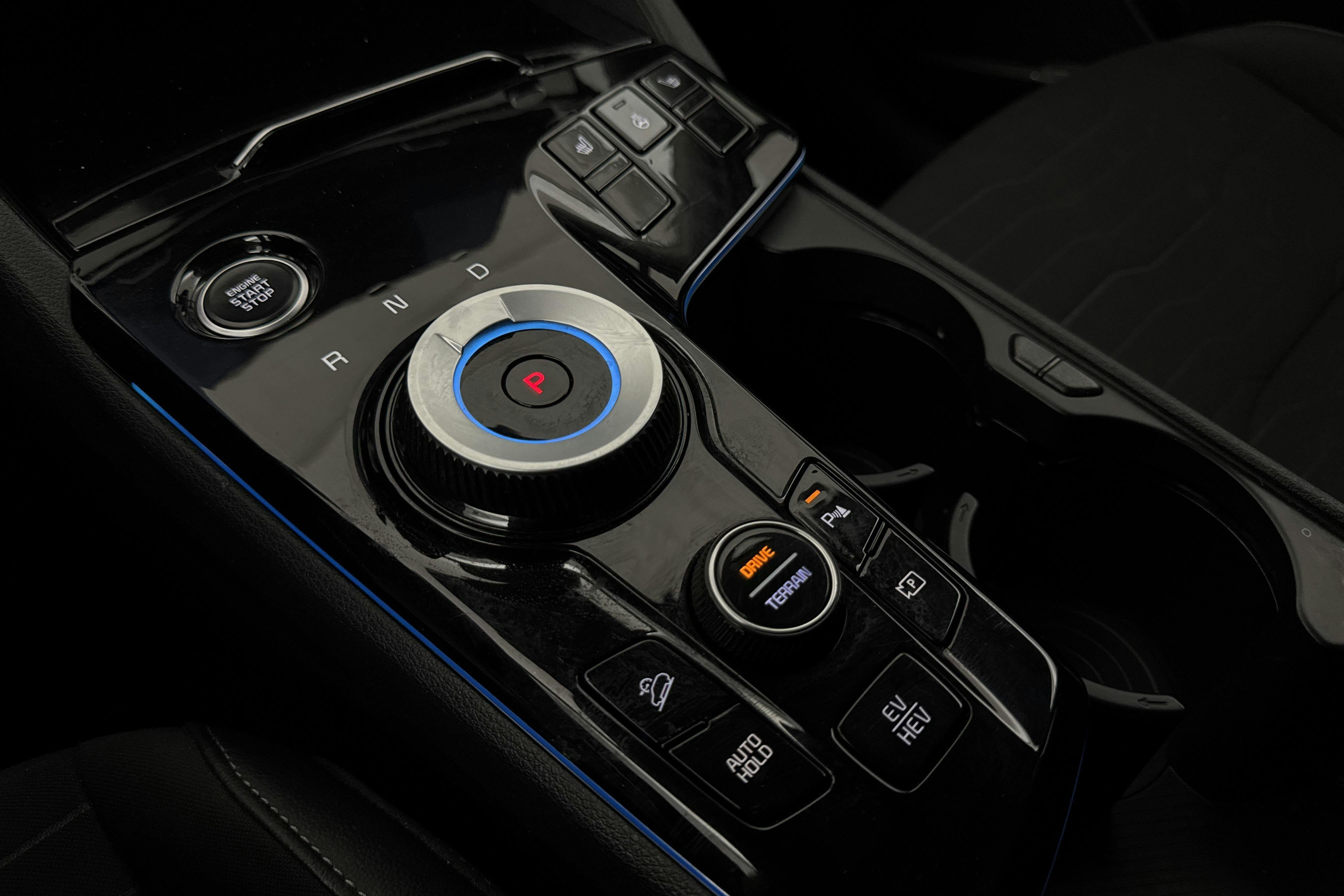 Vehicle Image 15
