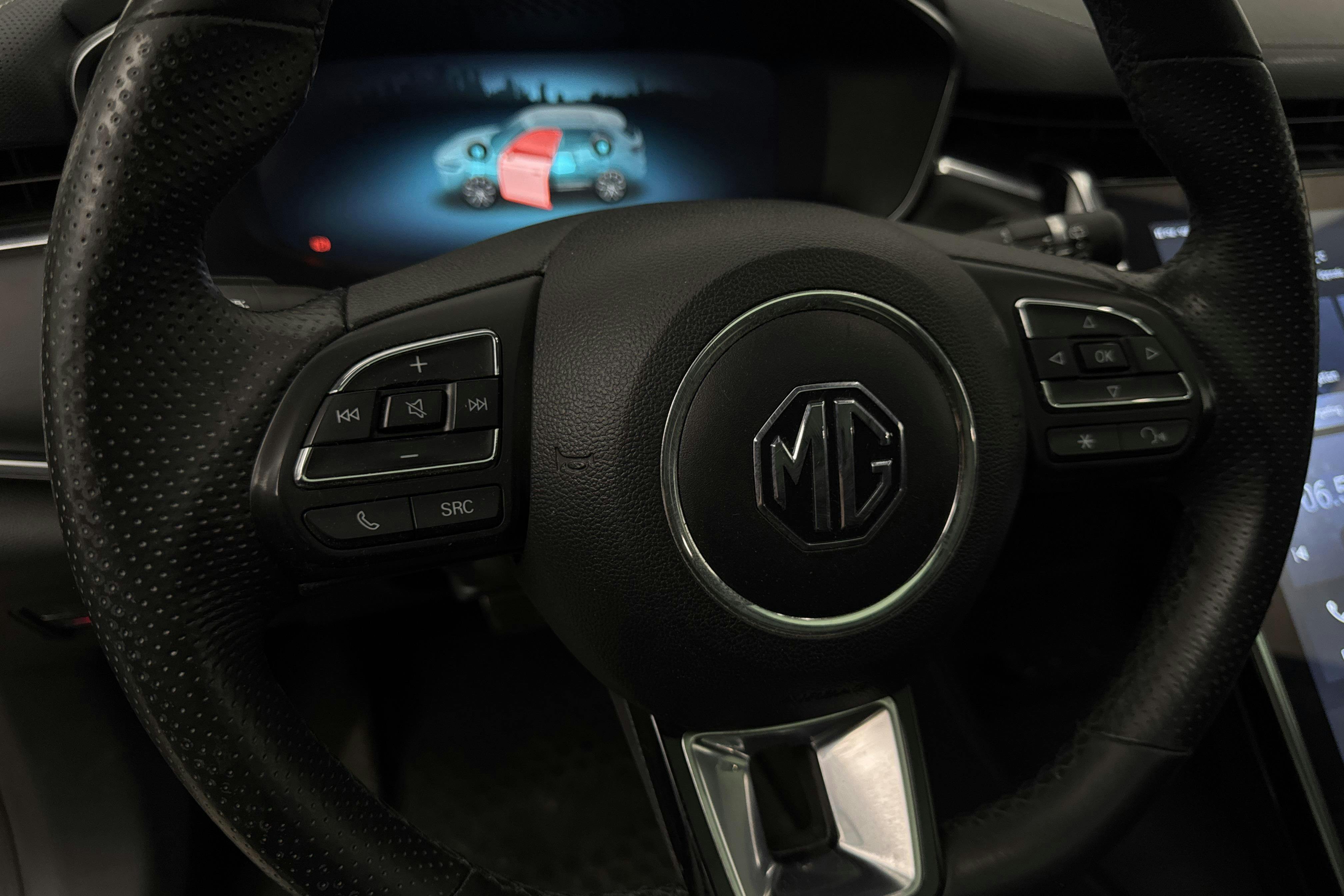 Vehicle Image 15