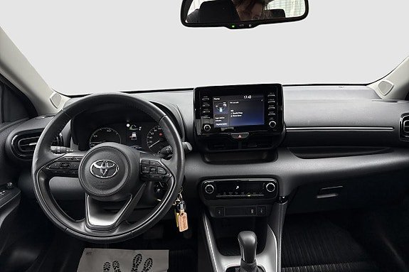 Vehicle Image 10