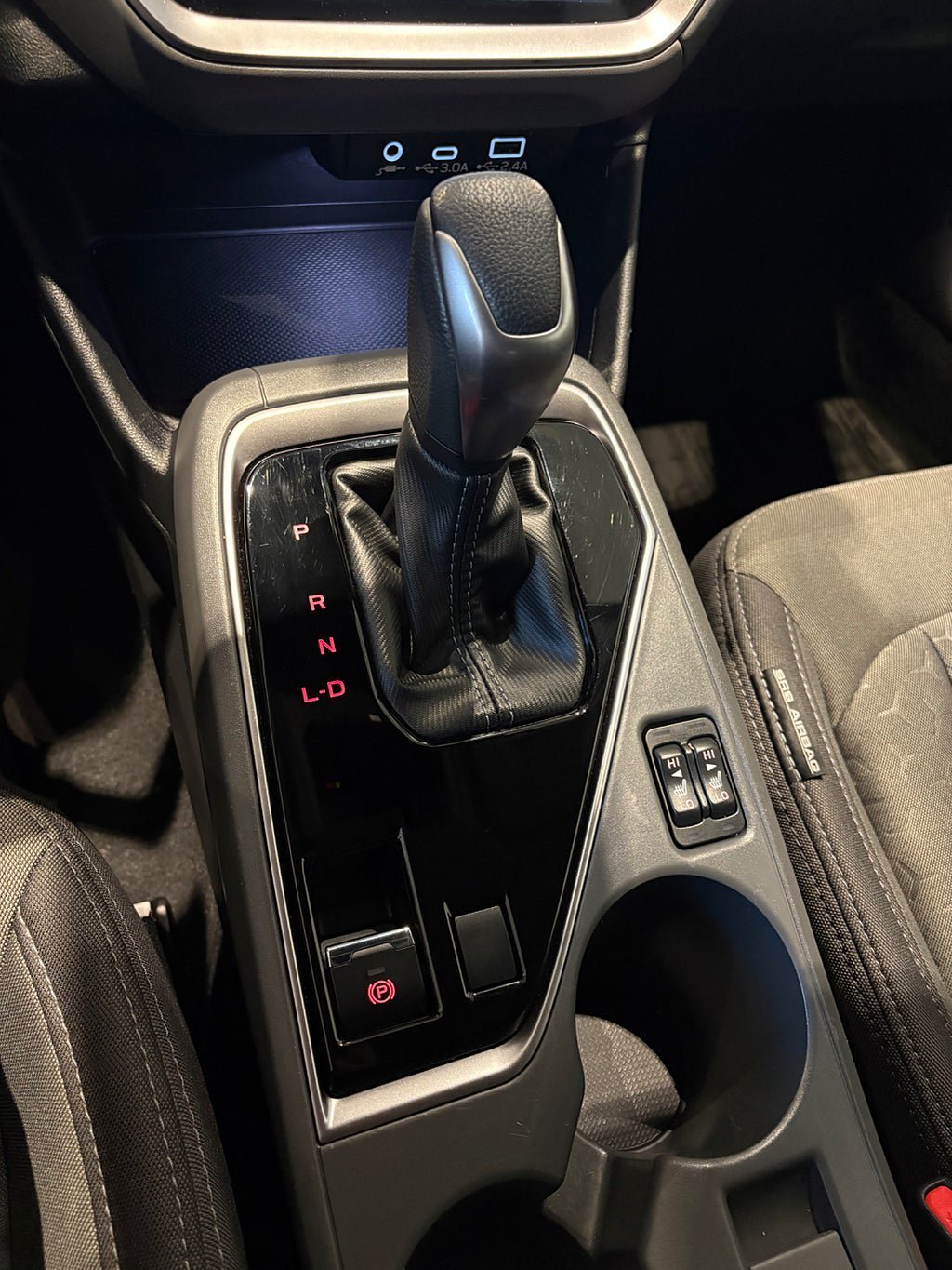 Vehicle Image 16