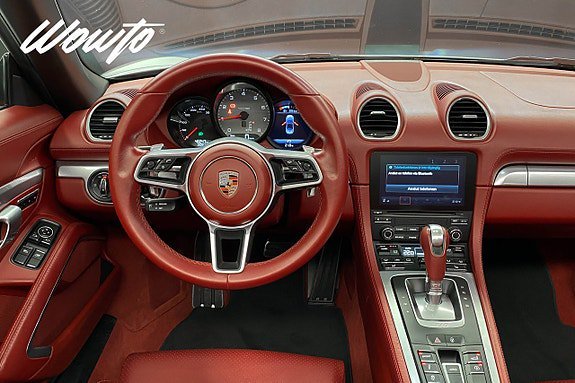 Vehicle Image 21