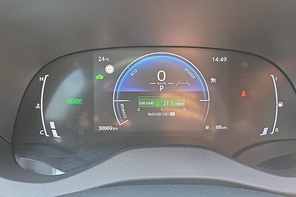 Vehicle Image 15