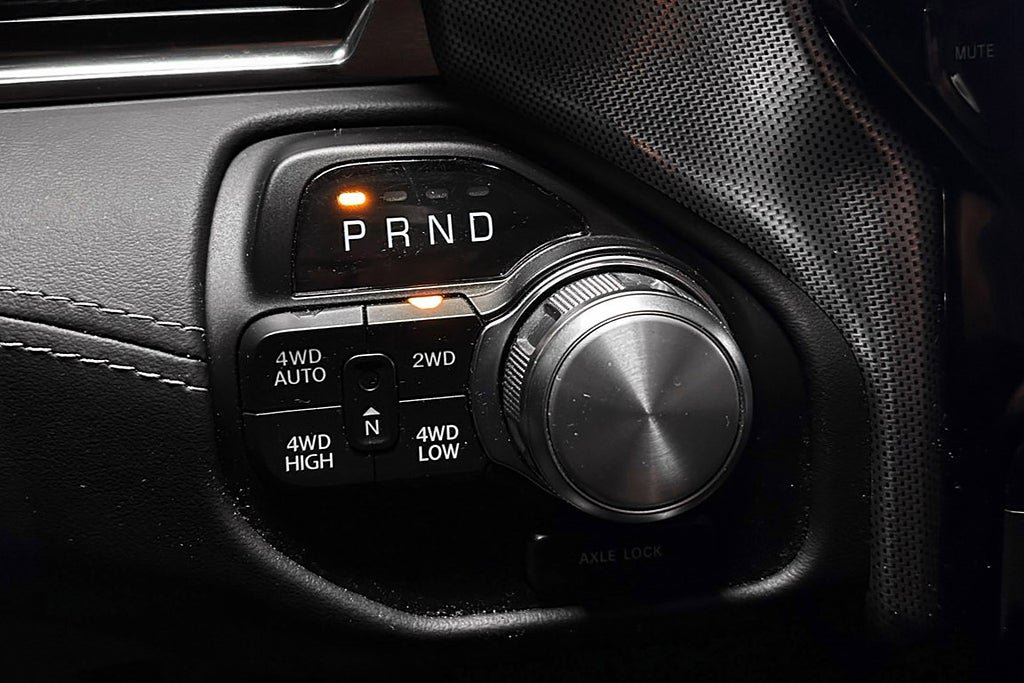 Vehicle Image 30