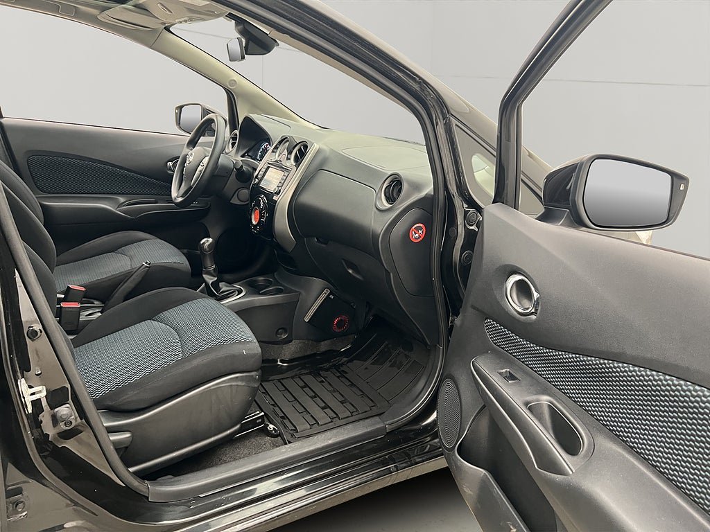 Vehicle Image 23