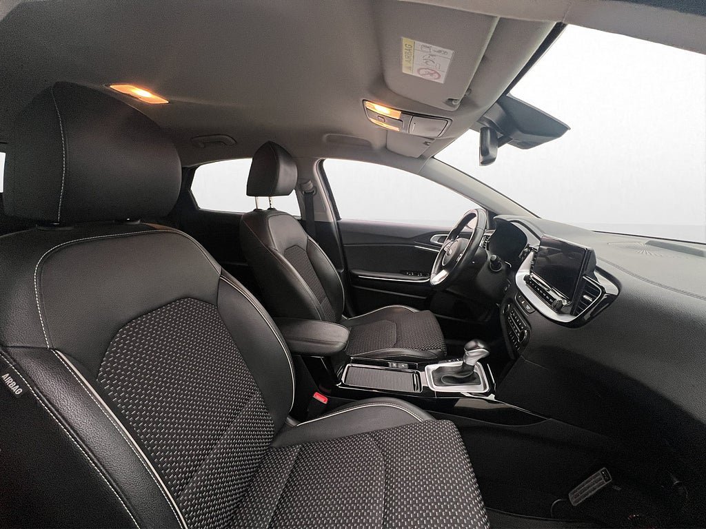 Vehicle Image 26