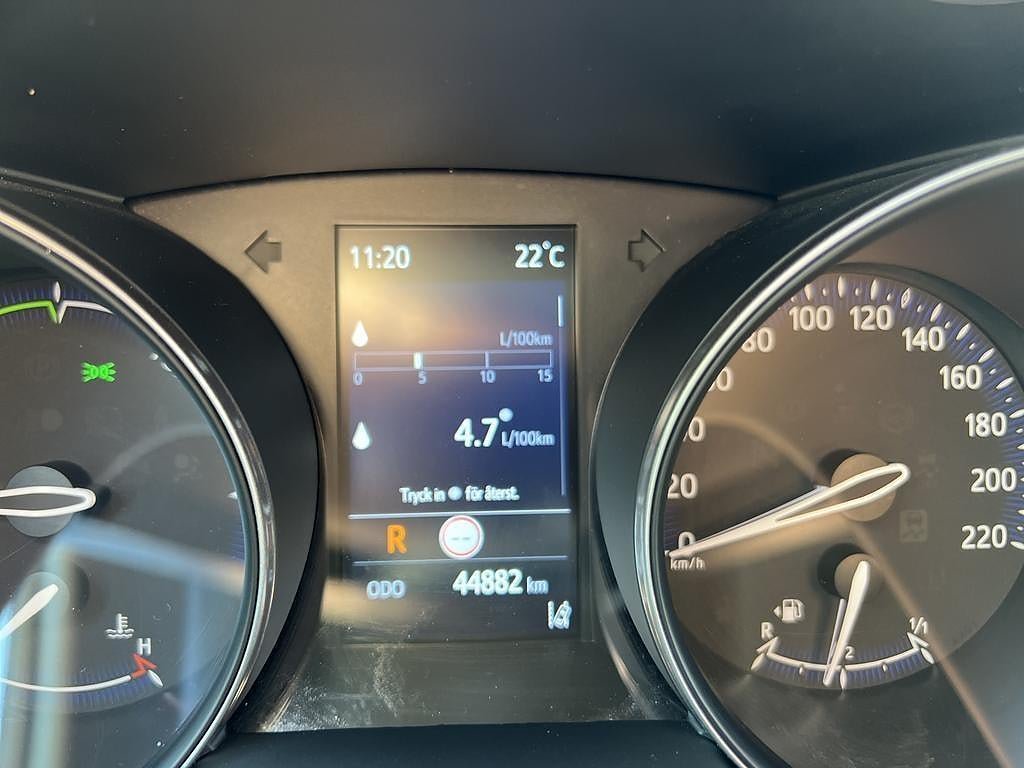 Vehicle Image 15