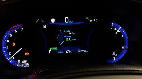 Vehicle Image 16