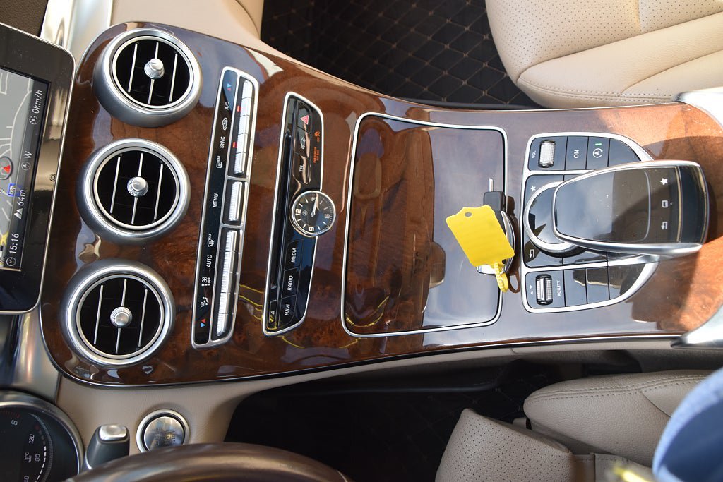 Vehicle Image 15