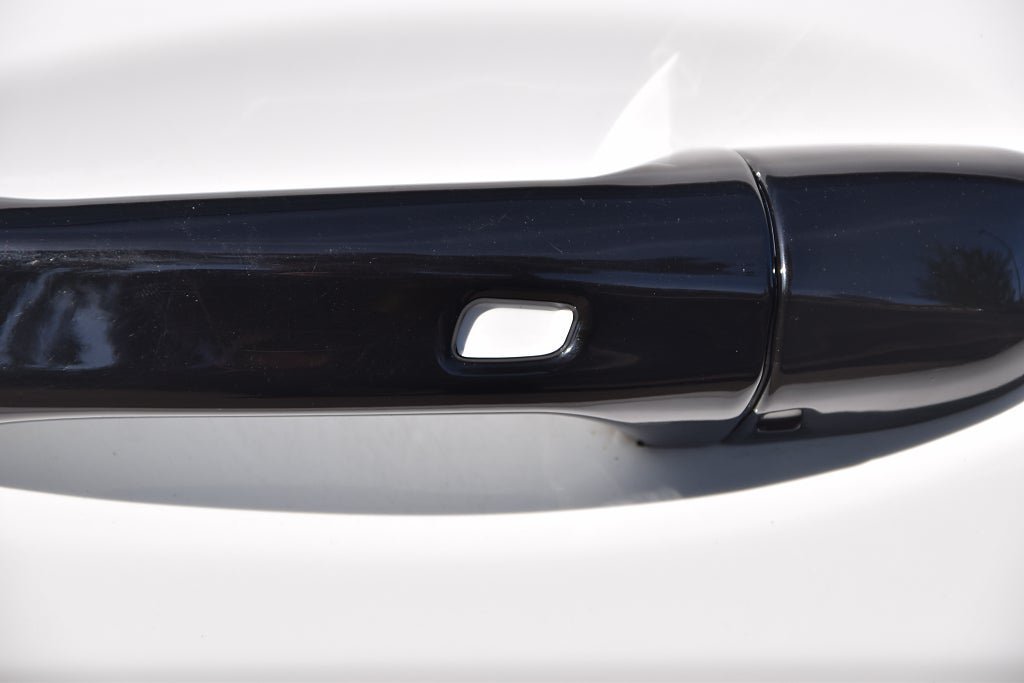 Vehicle Image 25