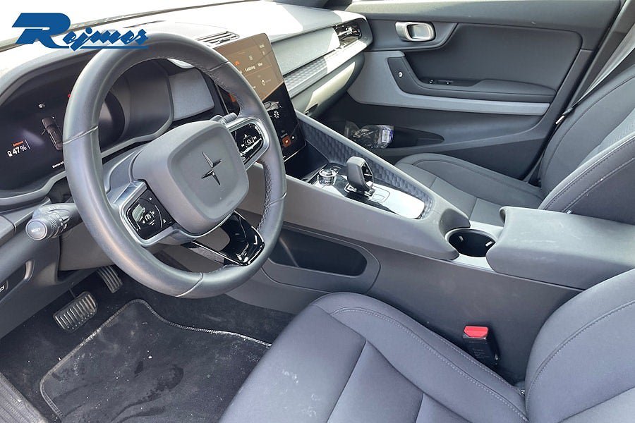 Vehicle Image 12
