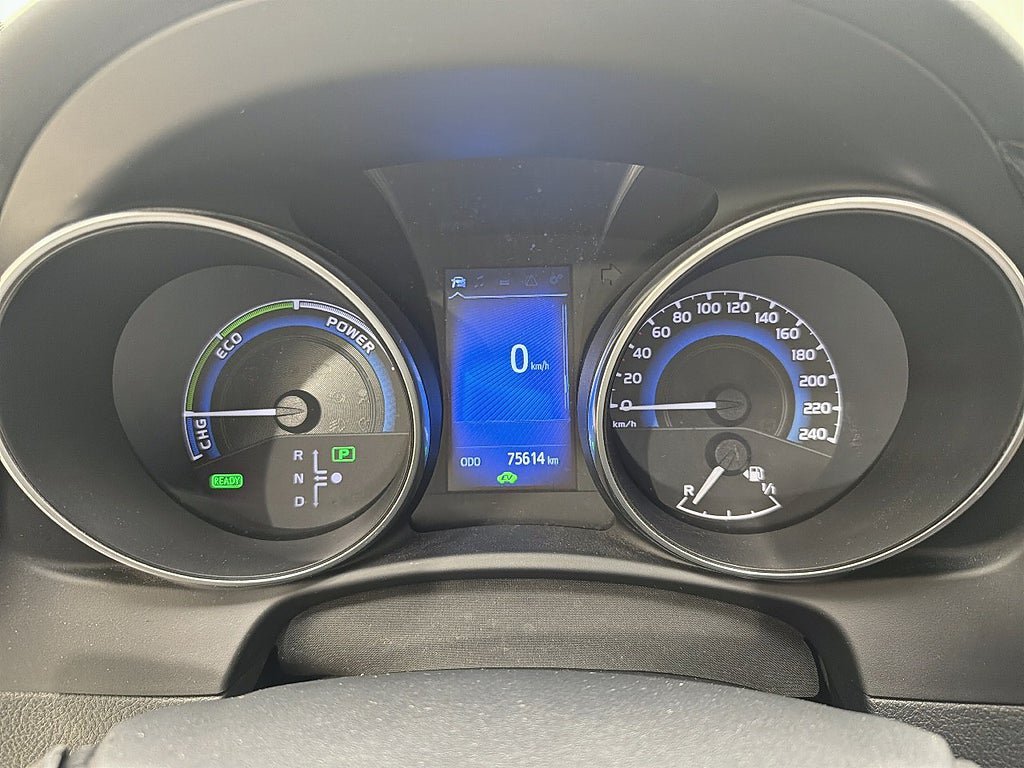 Vehicle Image 11