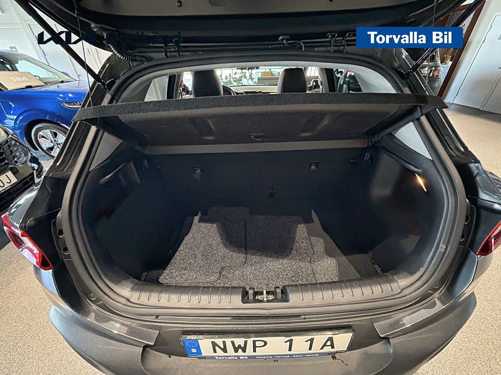 Vehicle Image 16