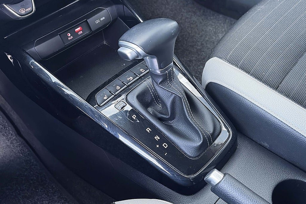 Vehicle Image 18