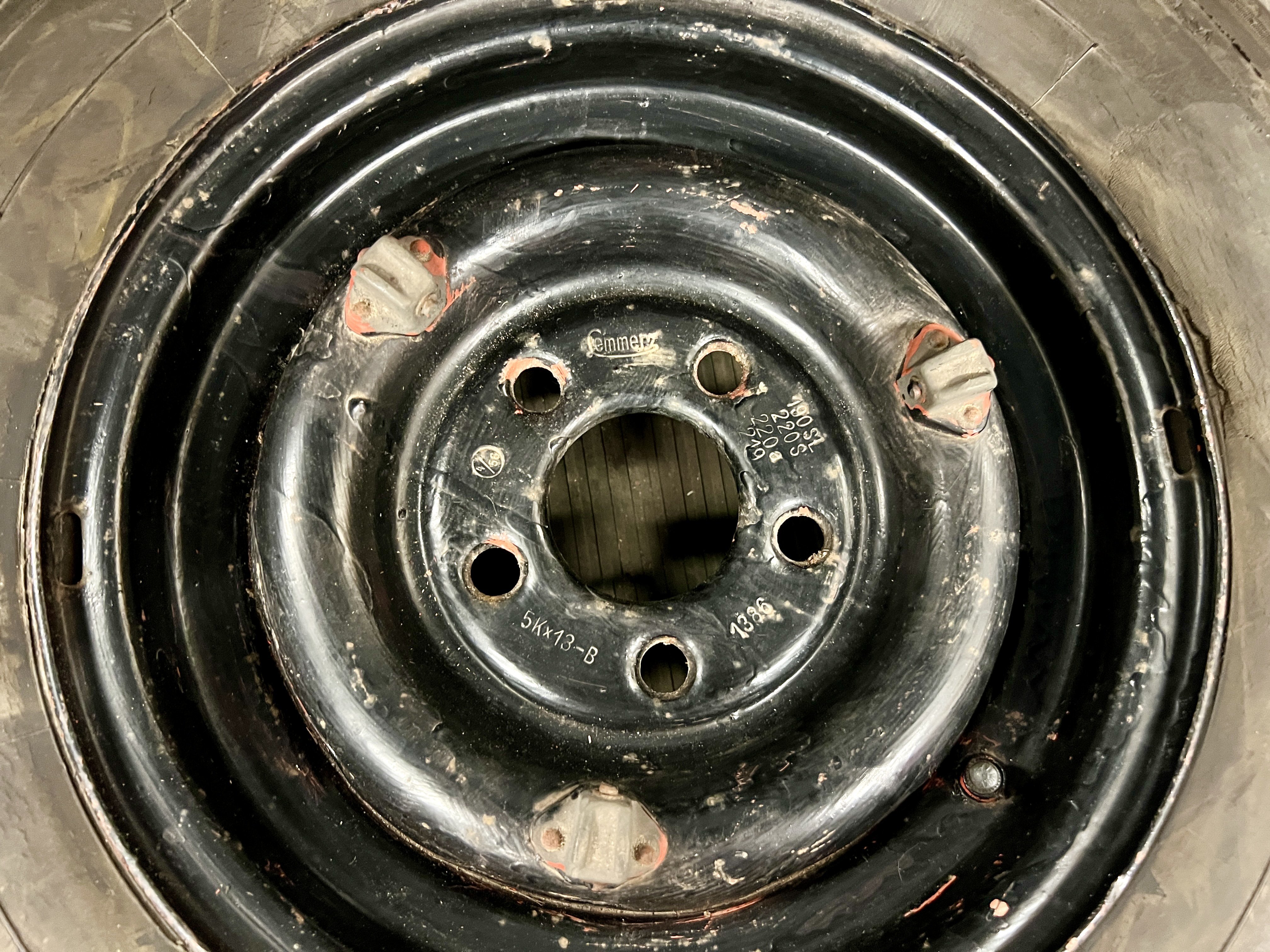 Vehicle Image 22