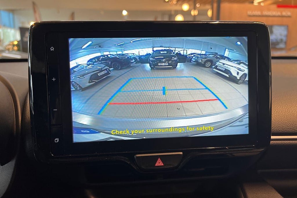 Vehicle Image 13