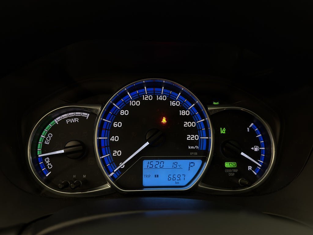 Vehicle Image 16