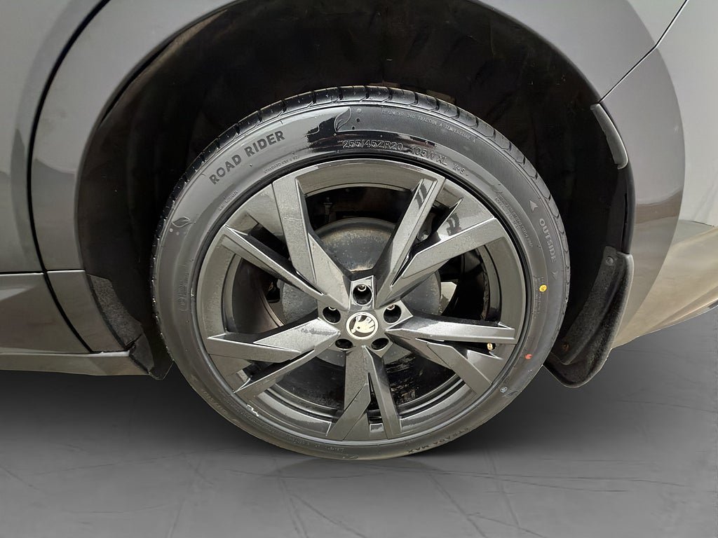 Vehicle Image 36