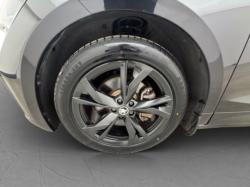 Vehicle Image 37