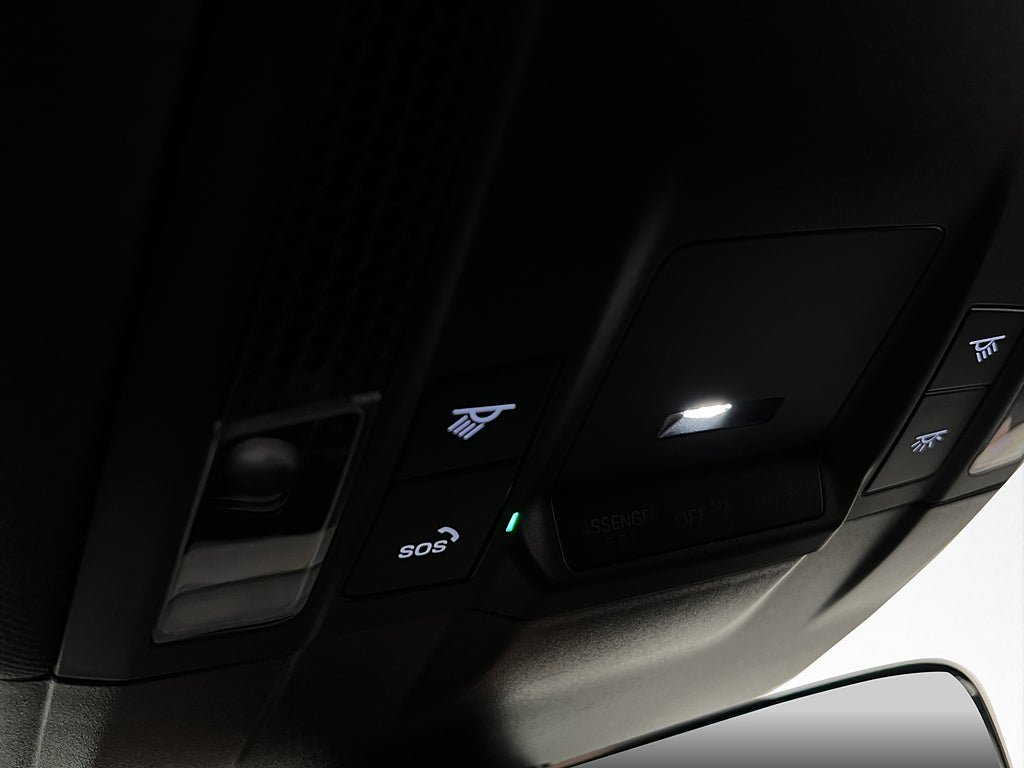 Vehicle Image 36