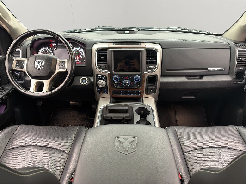 Vehicle Image 17