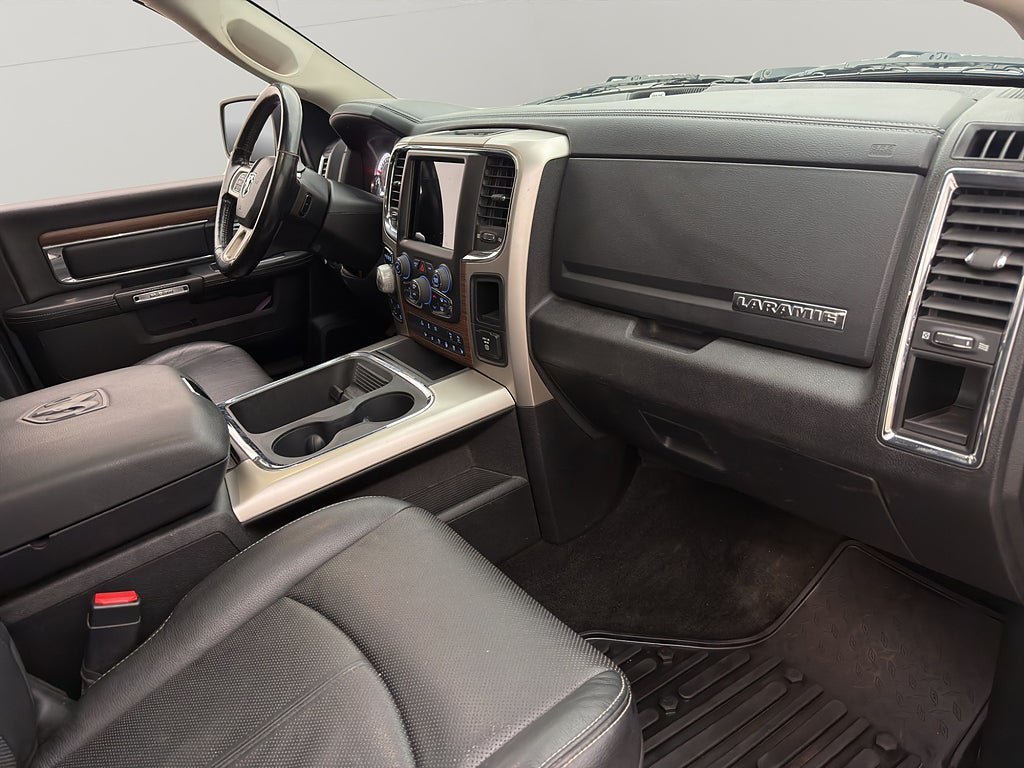 Vehicle Image 36