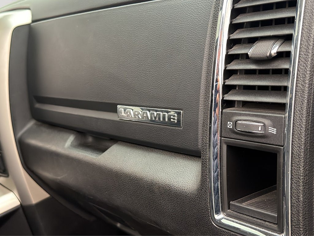 Vehicle Image 37