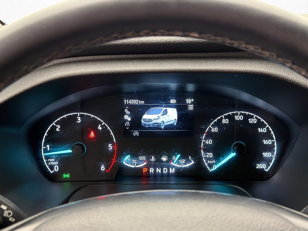 Vehicle Image 18