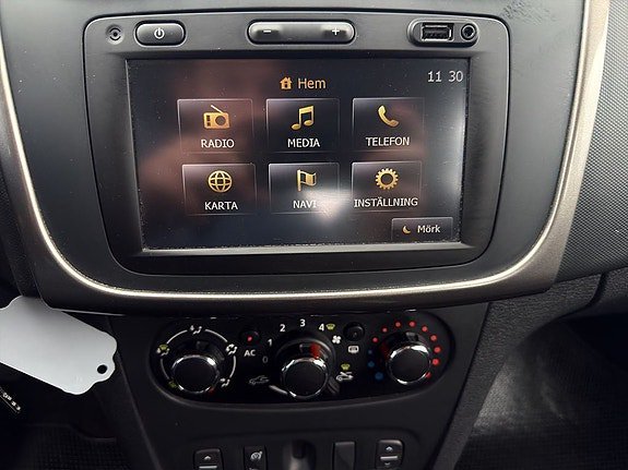 Vehicle Image 15