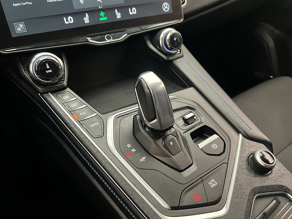 Vehicle Image 27