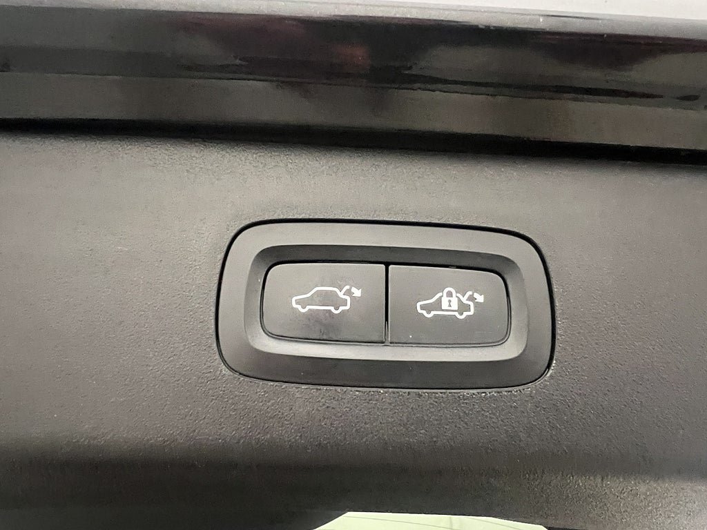 Vehicle Image 29