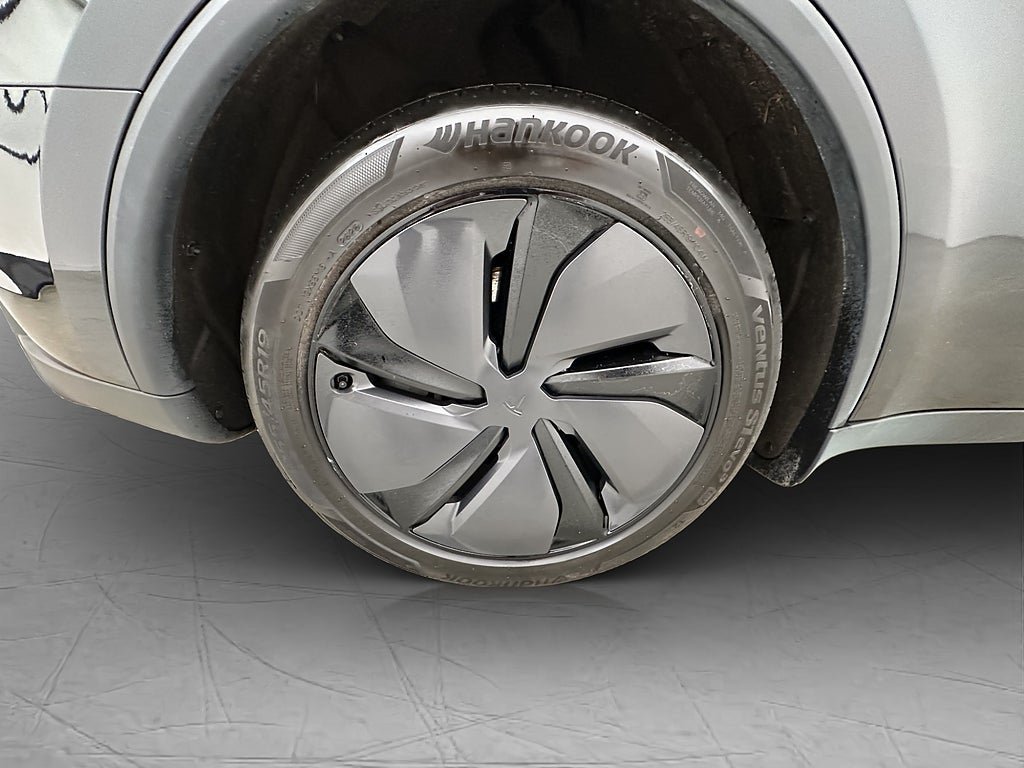 Vehicle Image 30